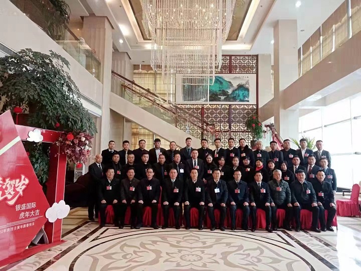 我公司董事长王晓文，通过民主选举成为菏泽市高新区人大代表